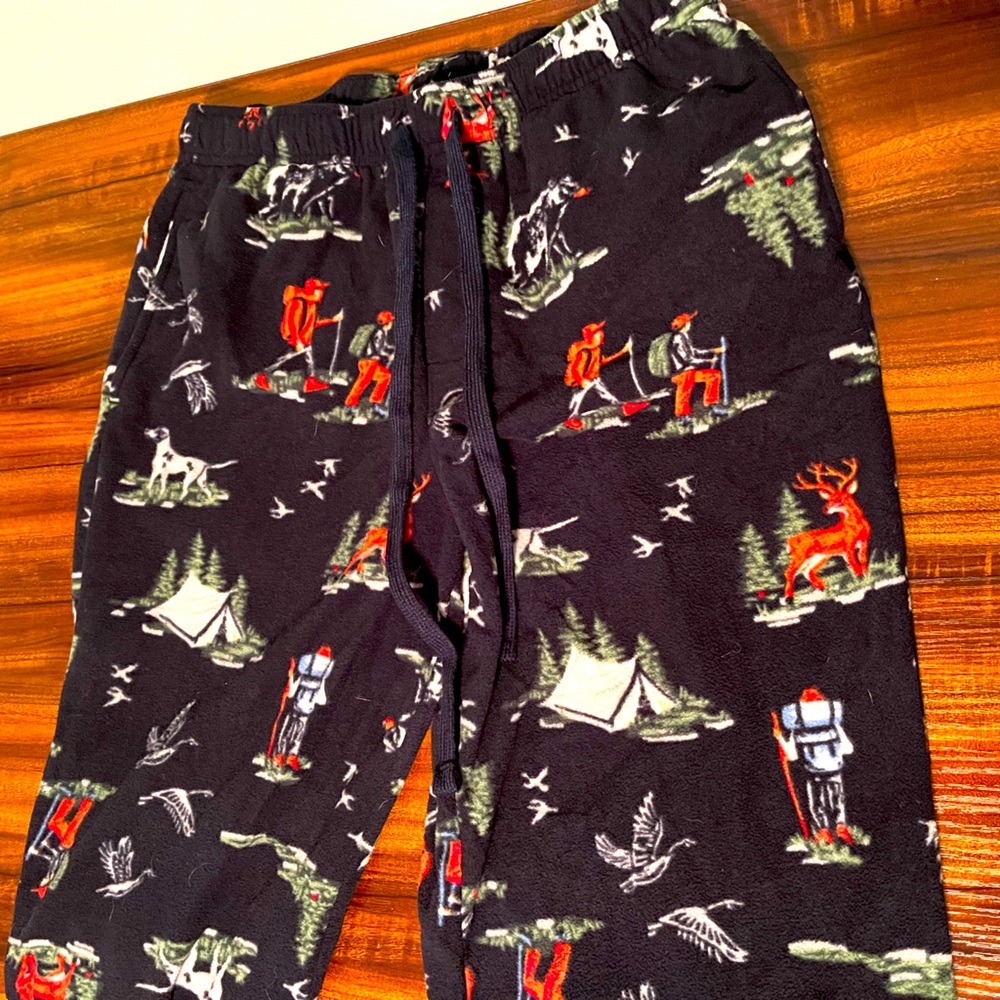 Men’s PJ pants w/ hunting theme
